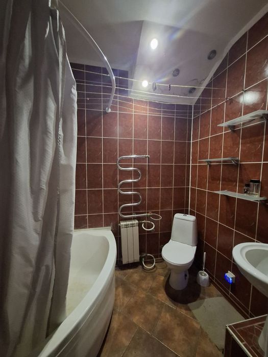 Без комісії!! Продам 2-х кімн.кв, Сталінка. вул.Монтажників.Солом'янка