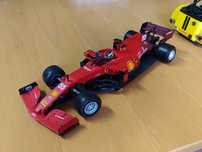 Carlos Sainz Ferrari SF21 1:18 Bburago