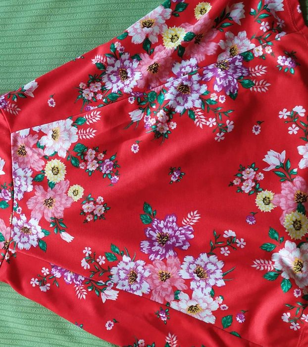 Letnia sukienka r. 34 w kwiaty H&M