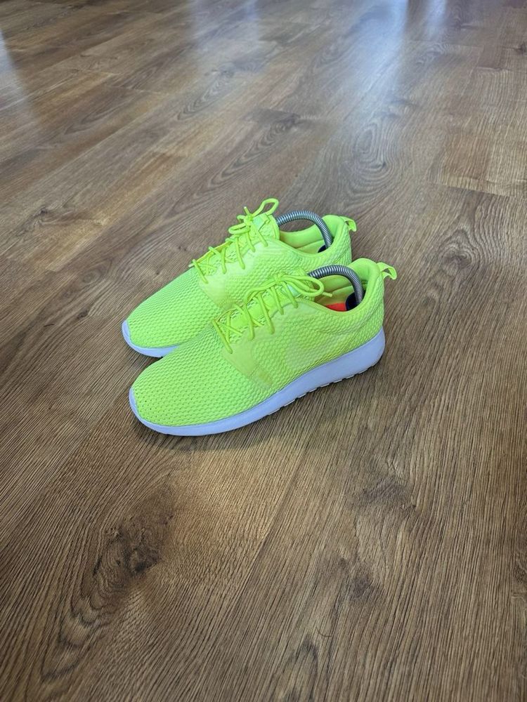 Кросівки Nike Roshe One Hyp BR