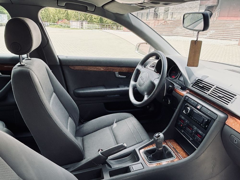 Audi A4 bardzo ładnie zachowana benzyna