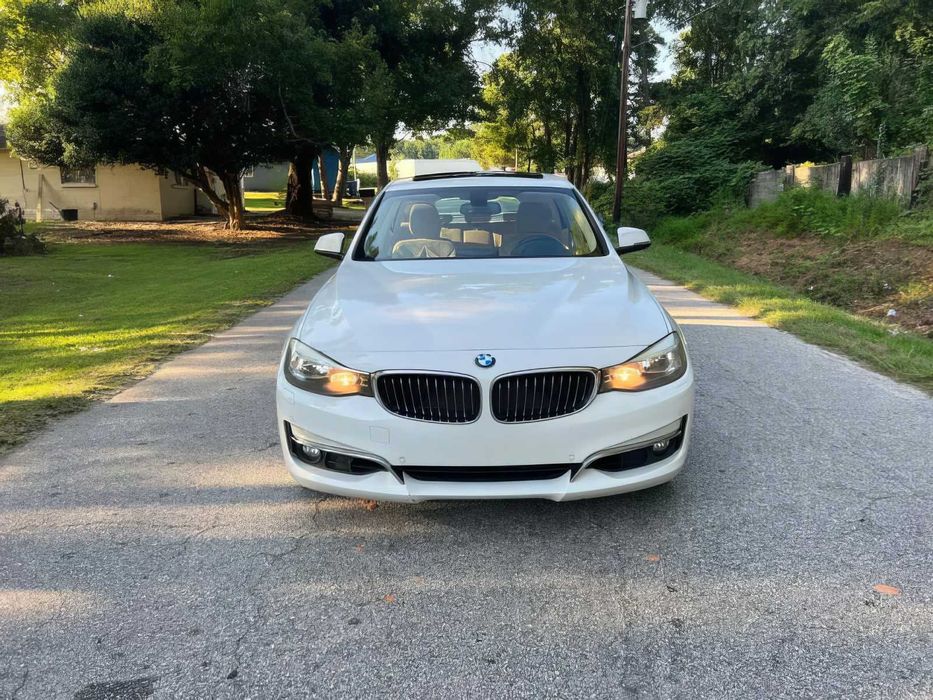 BMW 3 Series 328i xDrive GT      2015