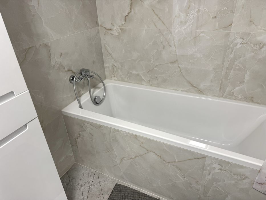 Оренда будинка, Перше заселення