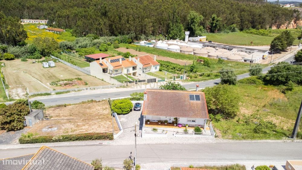 Casa T3 com Jardim e Vista para a Montanha em Cadaval, Lisboa