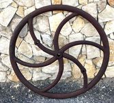 Roda antiga, de engenho em ferro fundido 100 cm de diametro