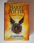 Livro "Harry Potter and the Cursed Child - Parts 1 & 2" (capa dura em