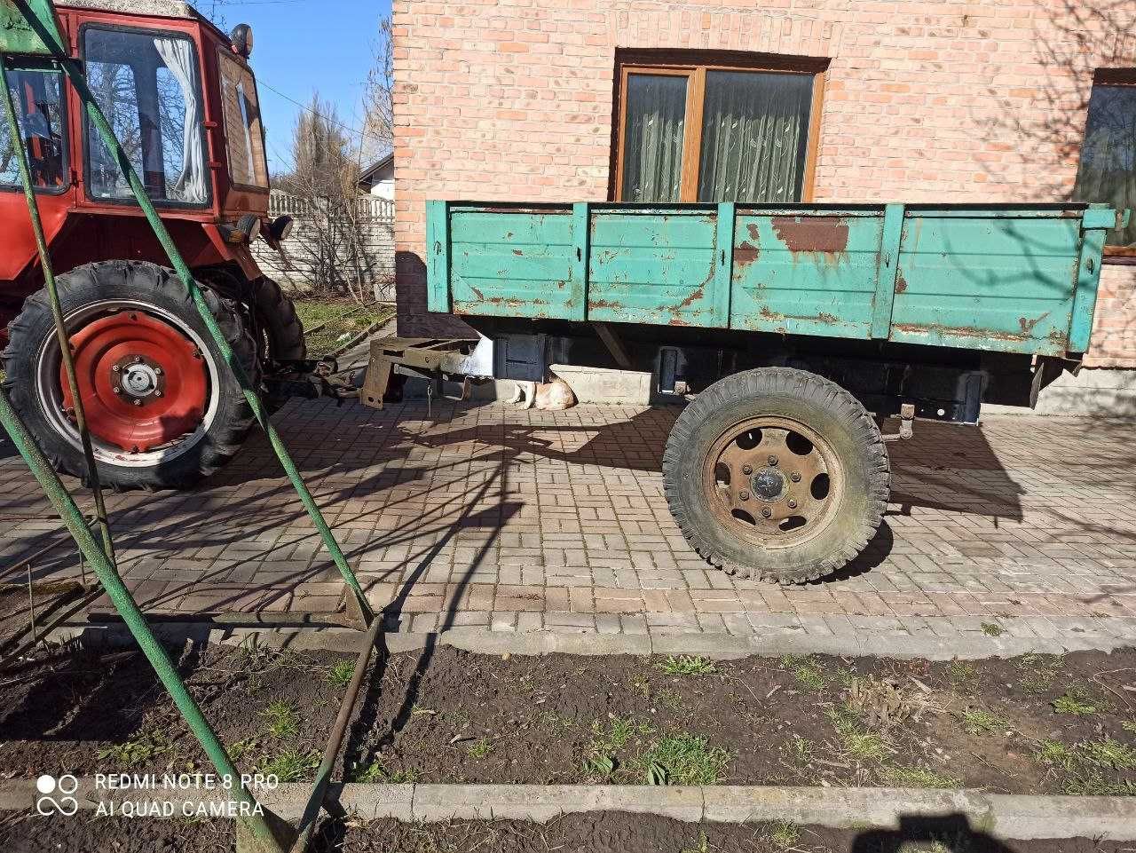 Тракторний причіп