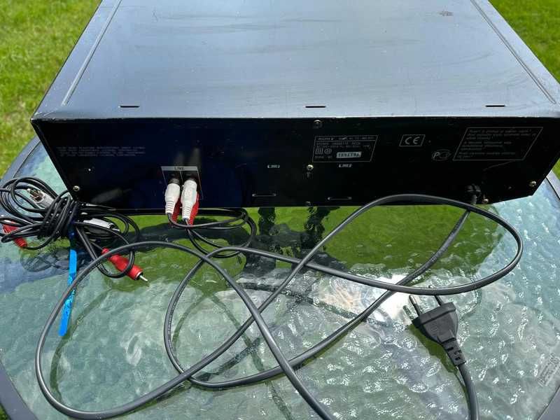 Magnetofon Sony TC-WE305 – sprawny, stereo, auto-reverse, Dolby B/C