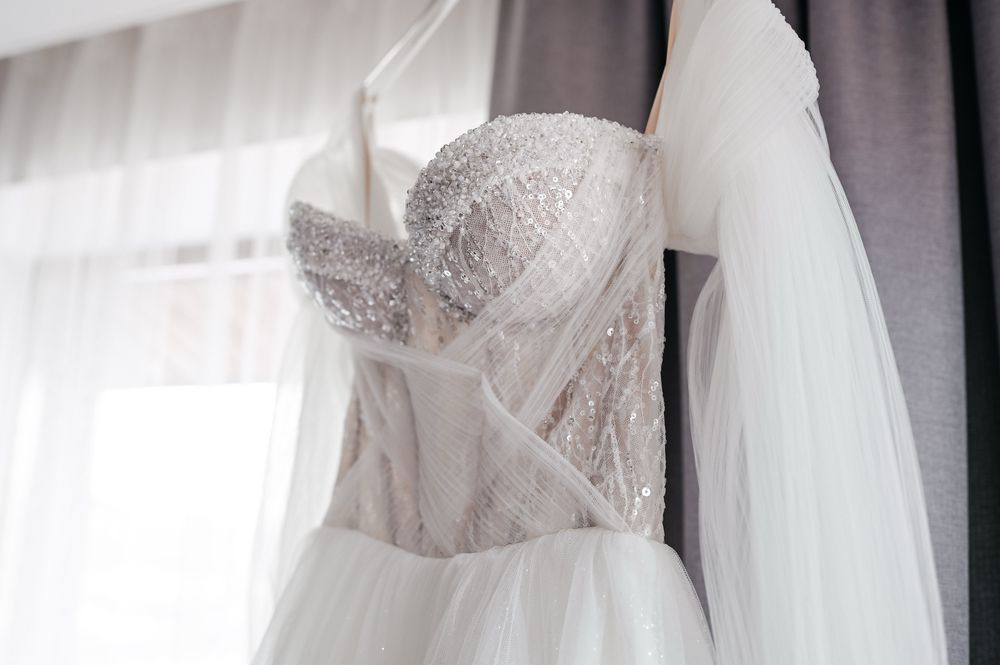 Неймовірно красива весільна сукня