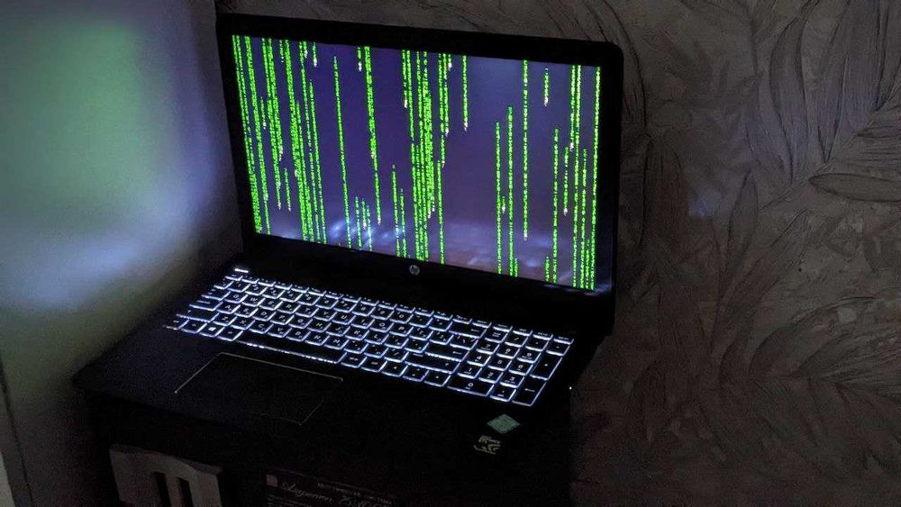 Продам ноутбук hp/ торг