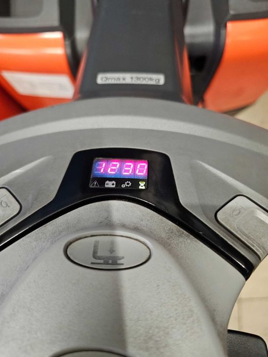 Paleciak elektryczny BT Toyota LWE130 wózek paletowy 2018-12 Kraków