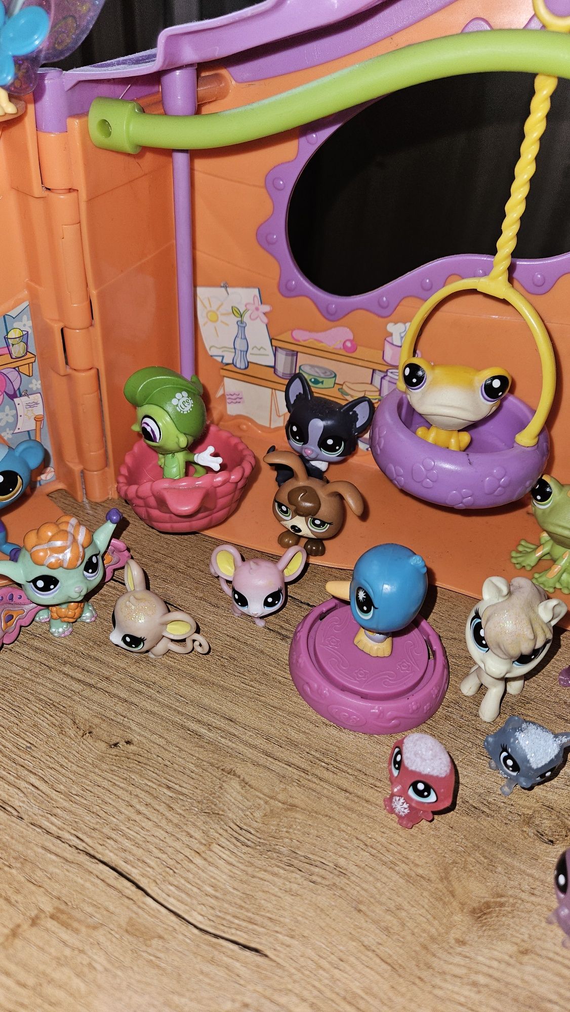 Figurki i domek LPS