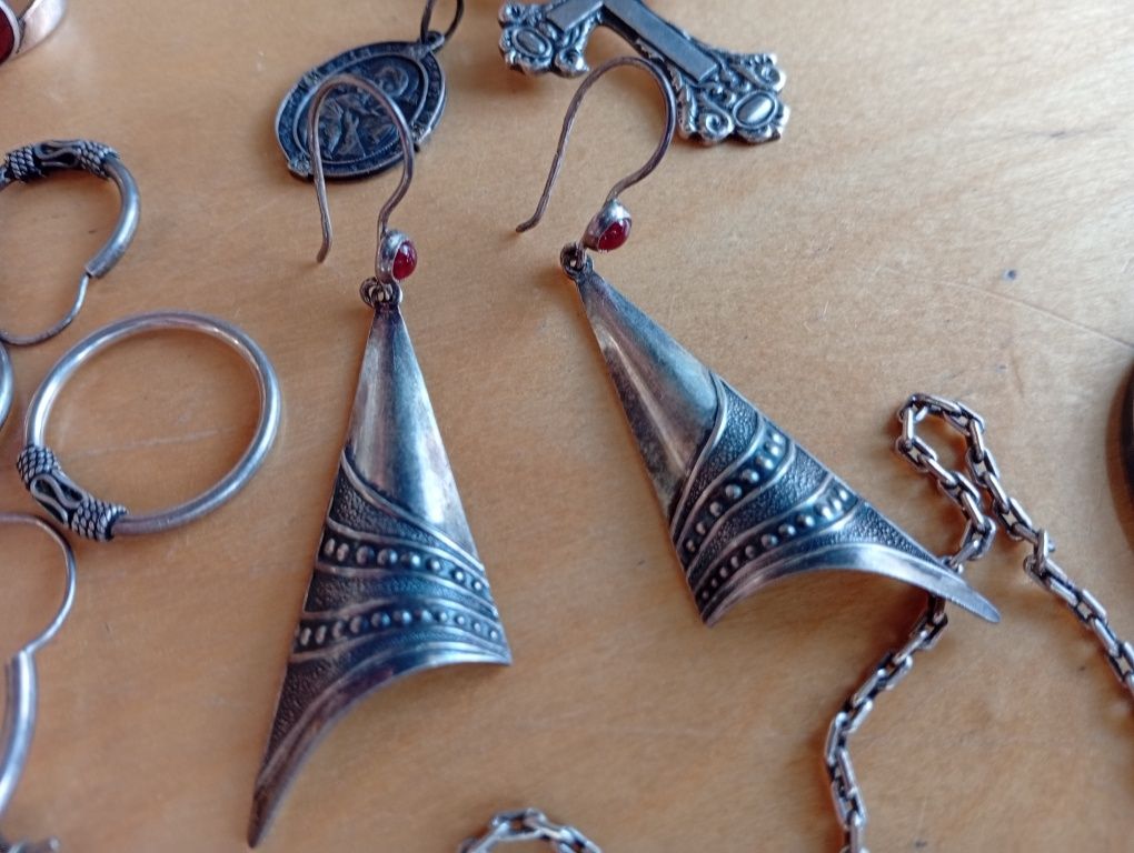 Продам серебряные серьги, советы