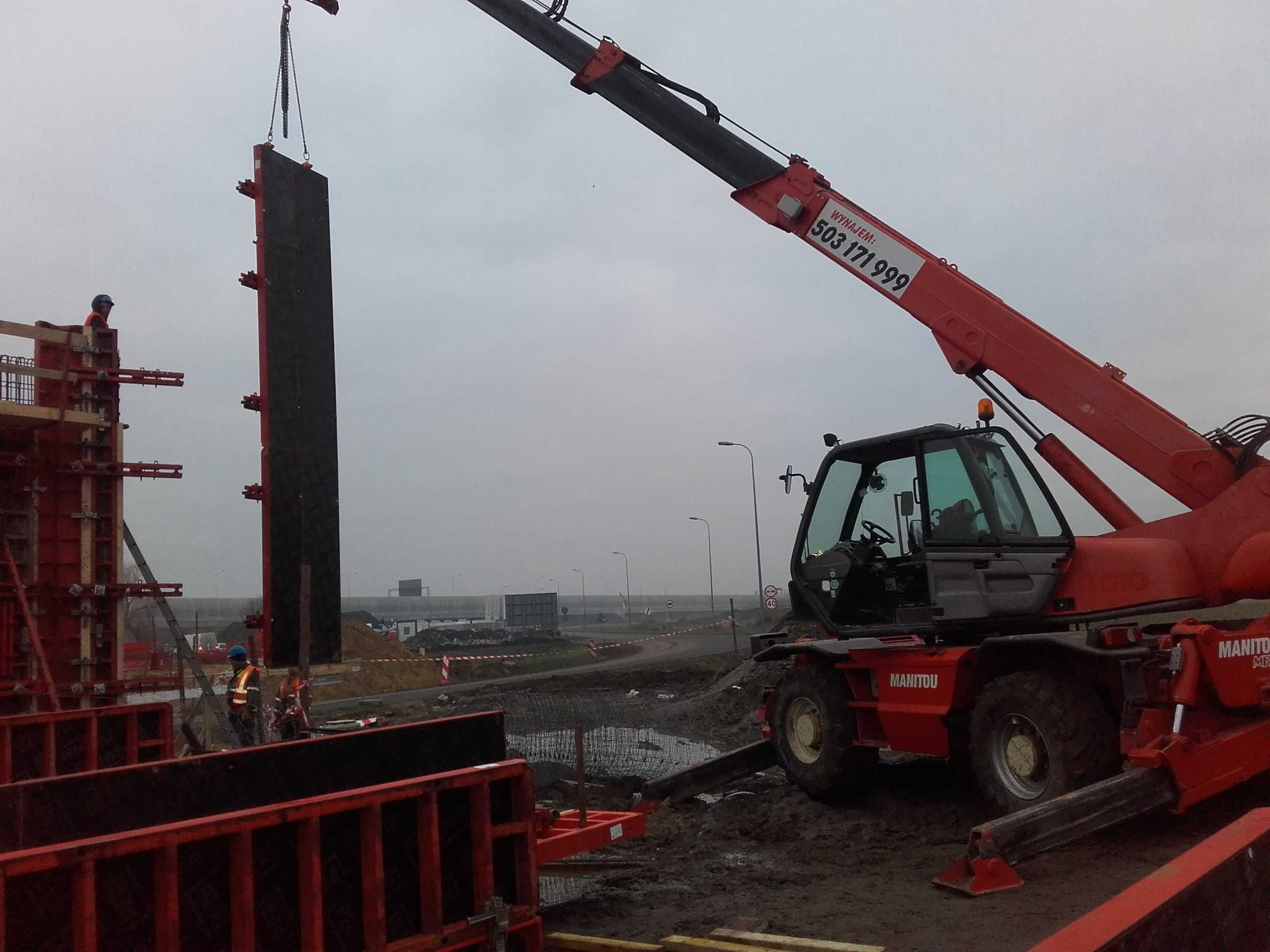 Wynajem Ładowarki Manitou 2150 MRT+operator