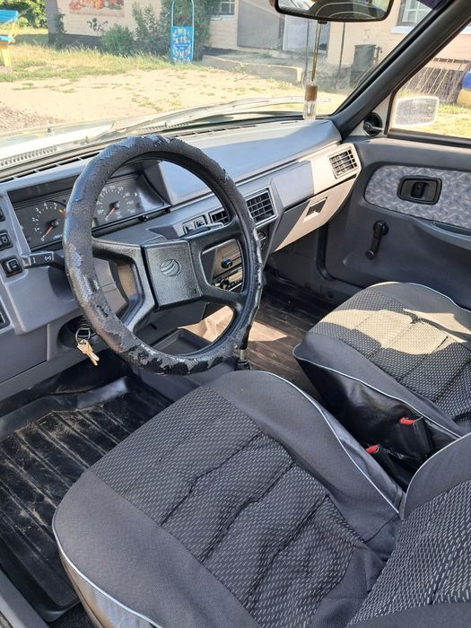 Продам Славуту Люкс