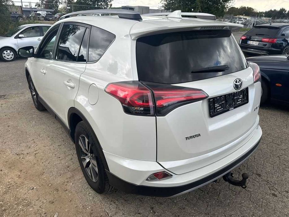 Бампер Toyota Rav 4 IV запчастини Тойота Рав 4  разборка