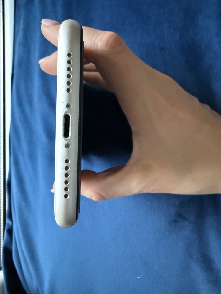 Iphone 11 64gb, biały Iphone 11 super stan! Kompletny zestaw!