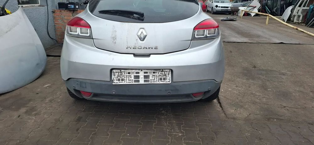 ZDERZAK TYŁ TYLNY RENAULT MEGANE III 08-12R TED69