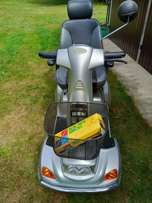 Skuter inwalidzki elektryczny HS-890