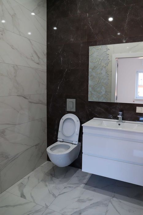 Будинок з сучаним ремонтом та технікою під представництво, офіс