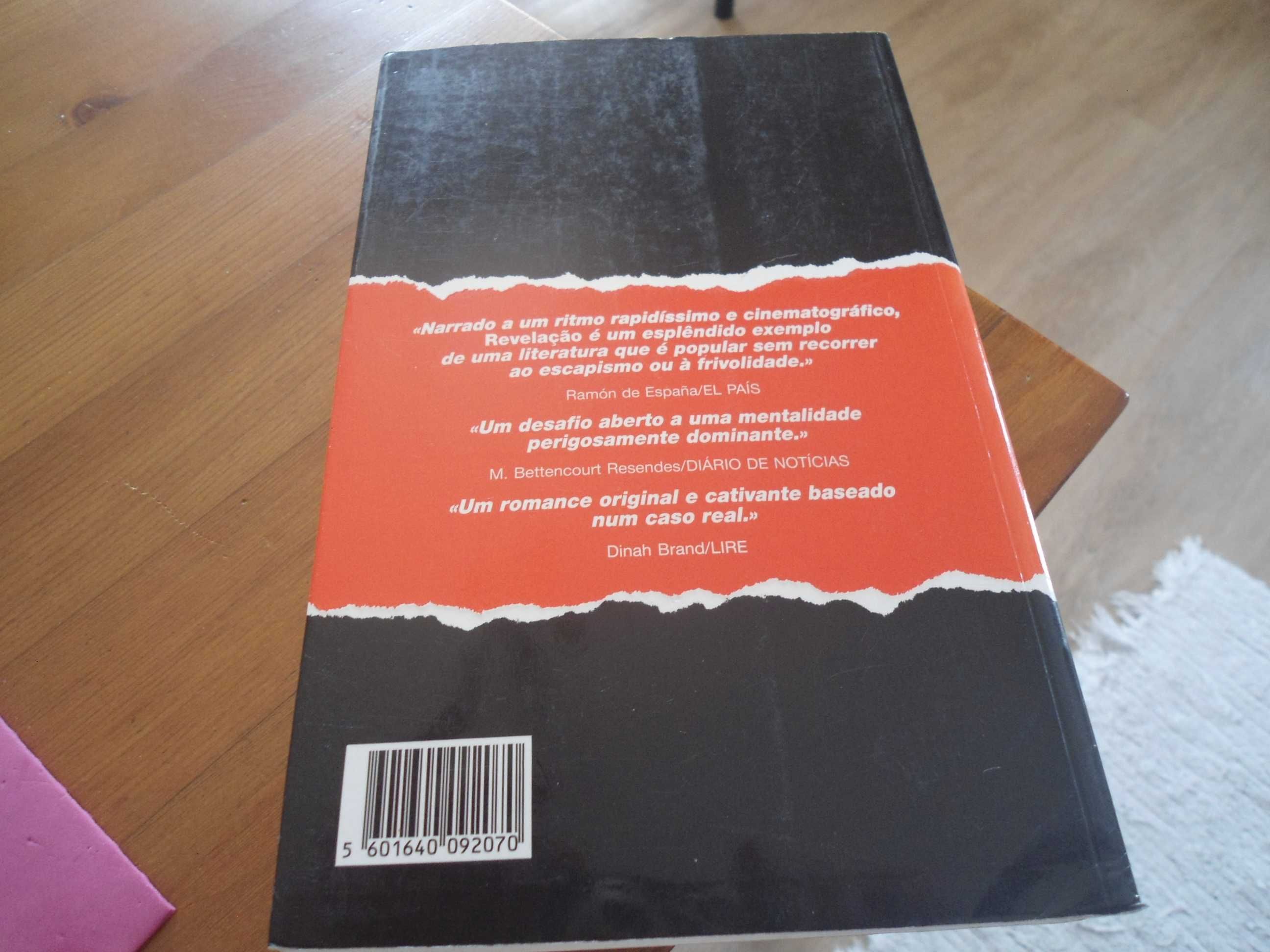 Revelação por Michael Crichton