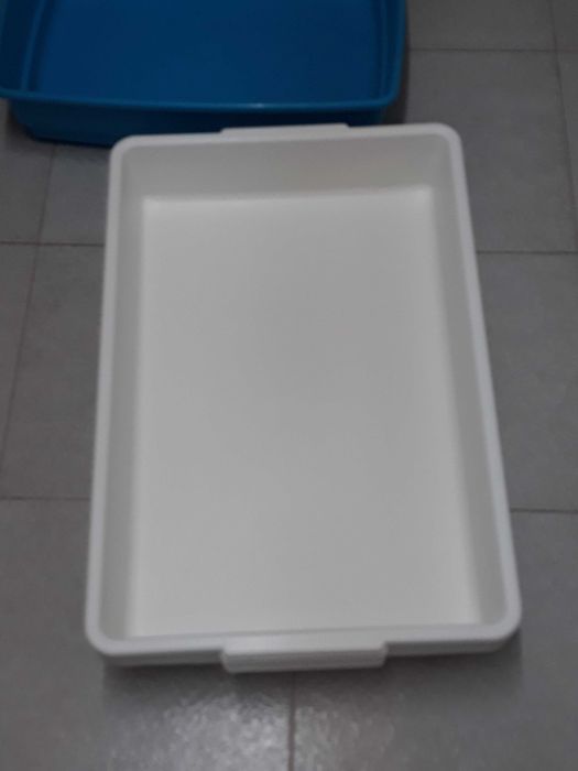 Caixas / Bandejas / Cestas de Plástico para Arrumação