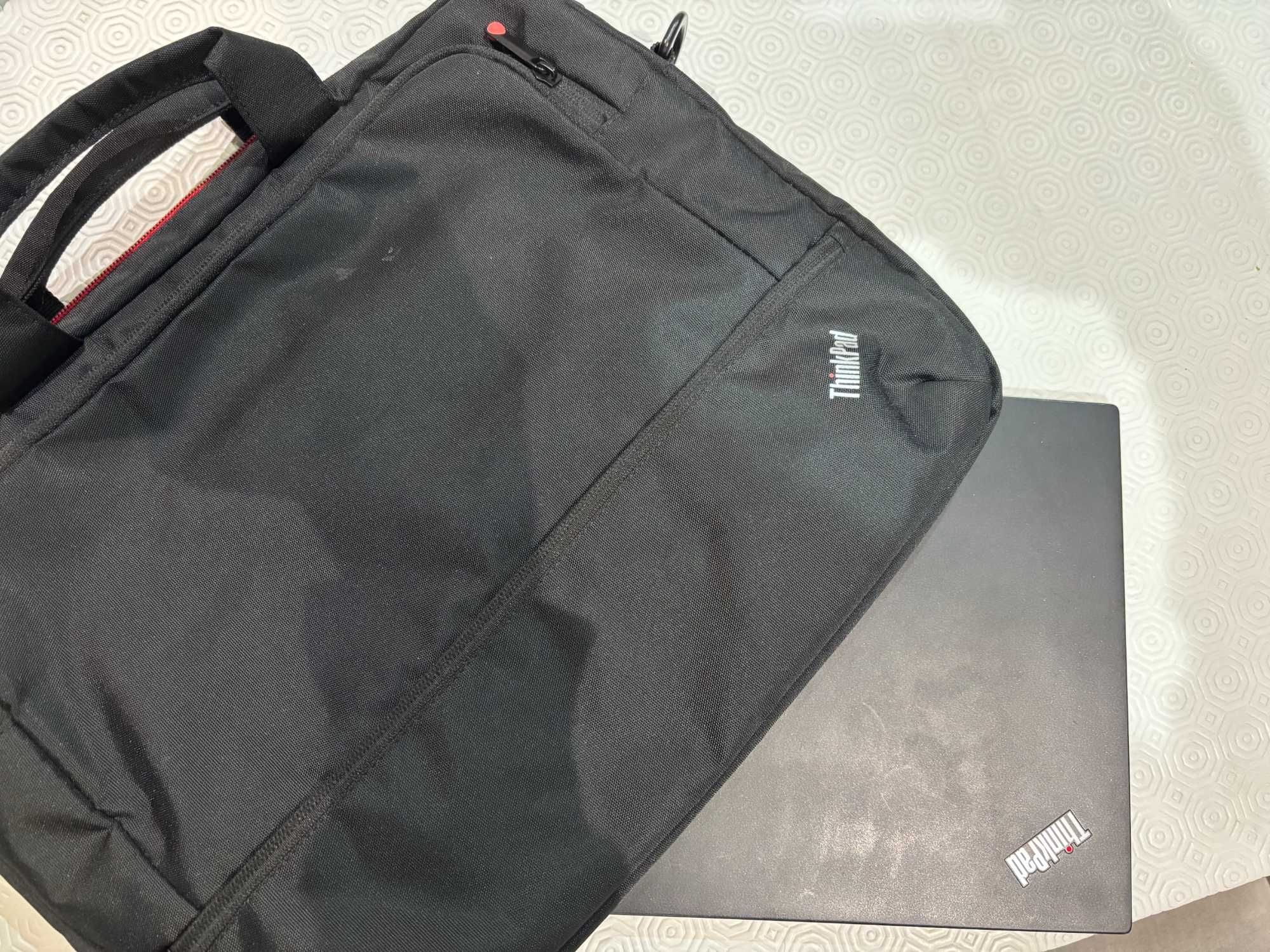 Computador portátil Lenovo T495s