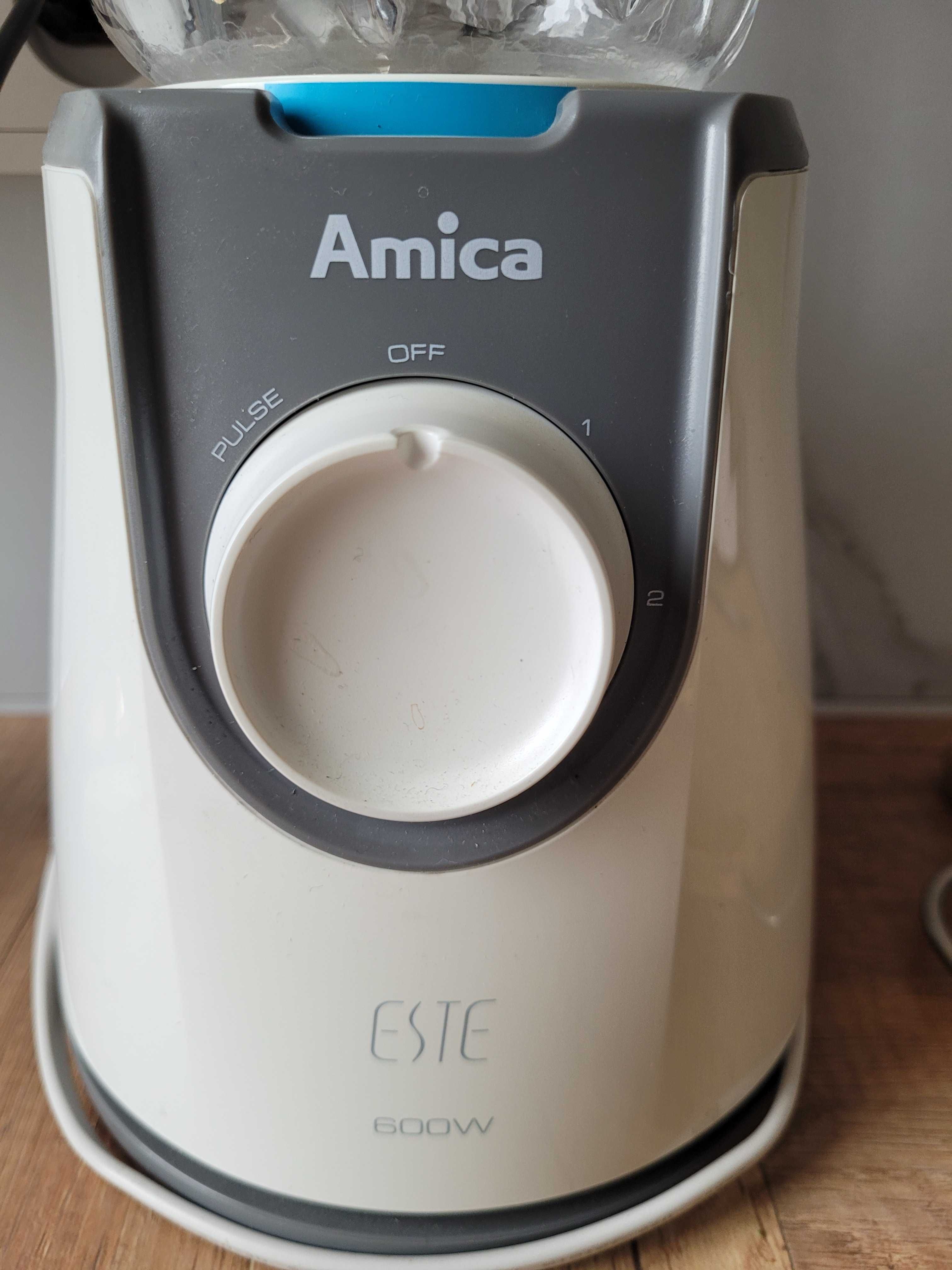 Blender kielichowy Amica BTK 3012