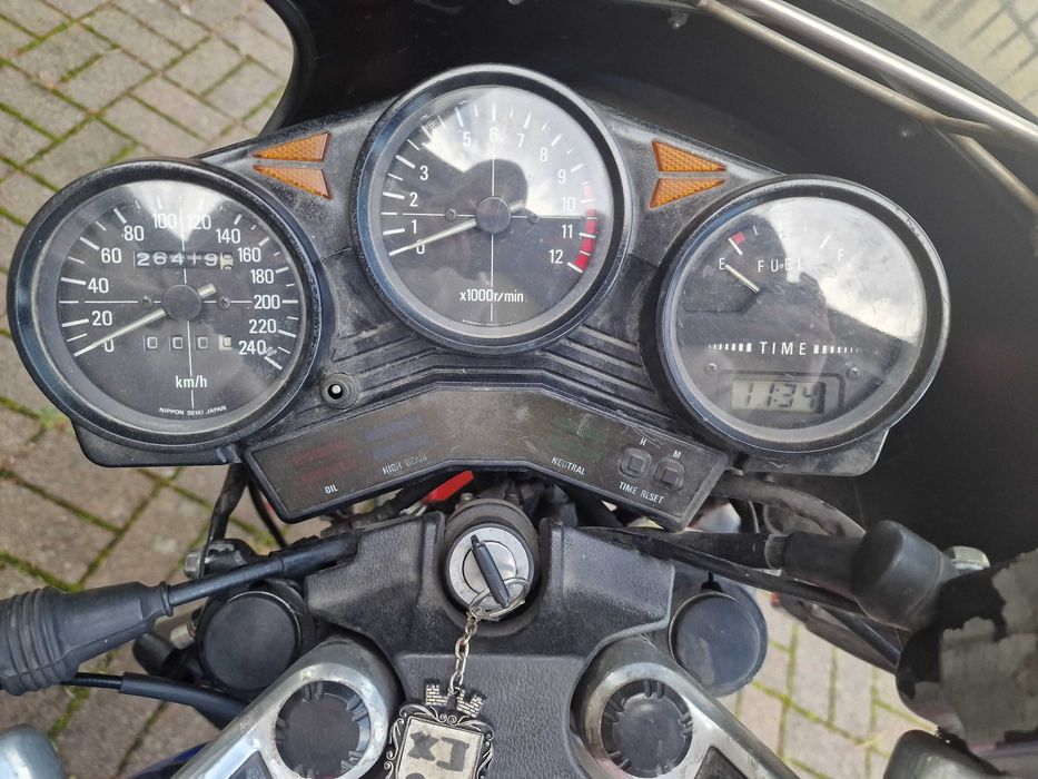 Yamaha Xj900 z 1983 roku ! Zaledwie 26 tys. km! Do dokończenia!