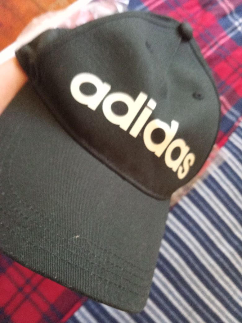 Kaszkiet adidas nowy