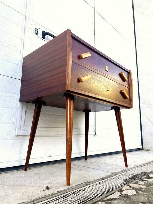 Consola olaio vintage + 71,5comp x 48,5prof x 75alt.