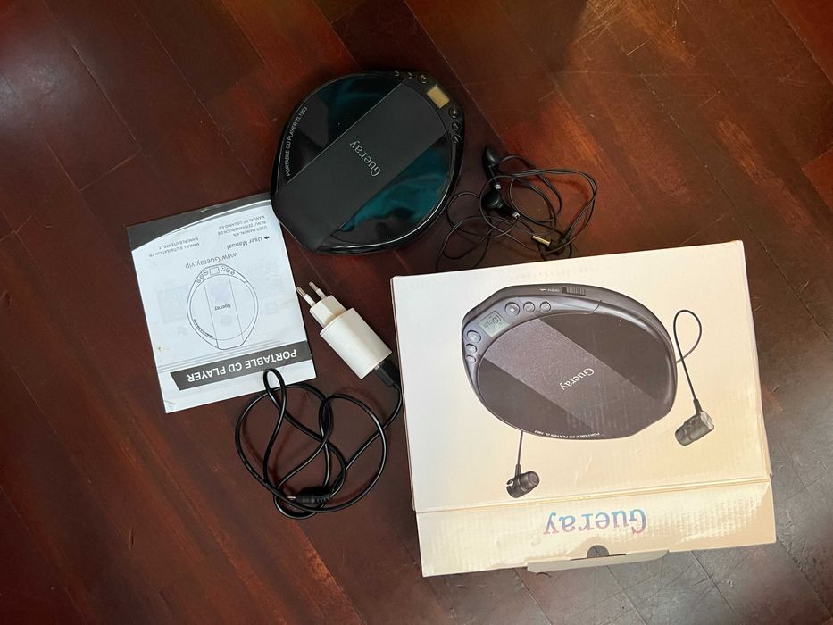 LEITOR DE CD PORTÁTIL PHILIPS e GUERAY  (novos, na caixa)