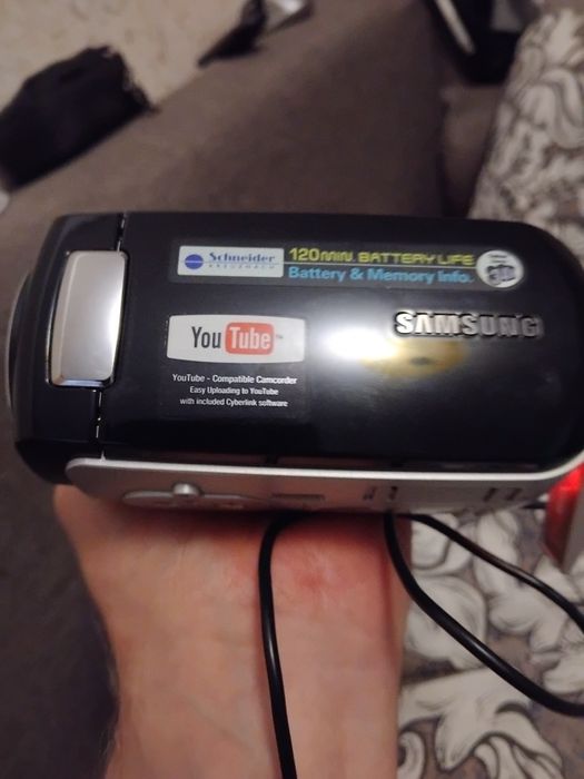 Видеокамера Samsung SC-MX10