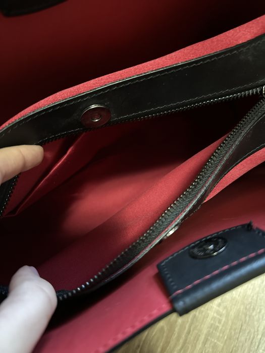 НОВА Стильна чорна сумка шкіра розмір А4 велика матова