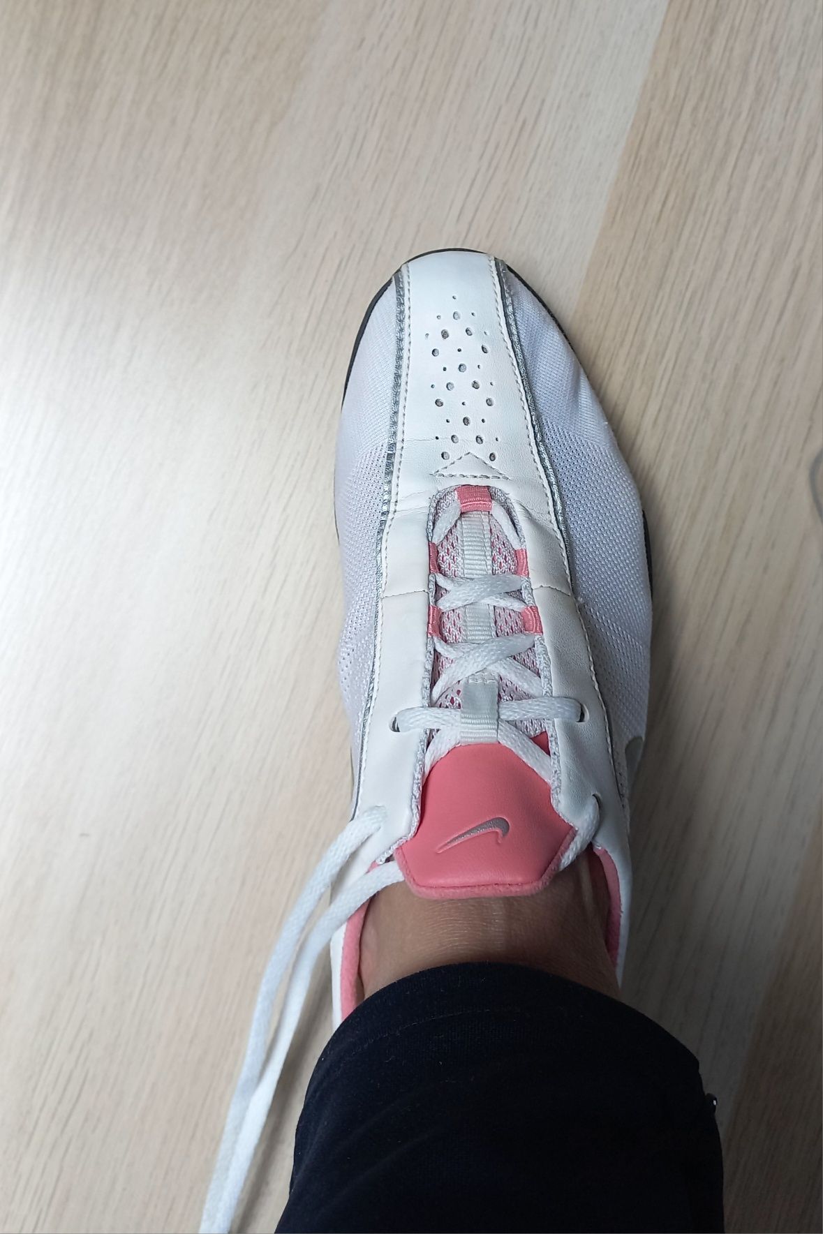 Buty  letnie  Nike  36