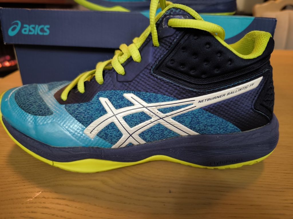 Asics Netburner Ballistic FF MT  r. 39 buty do siatkówki