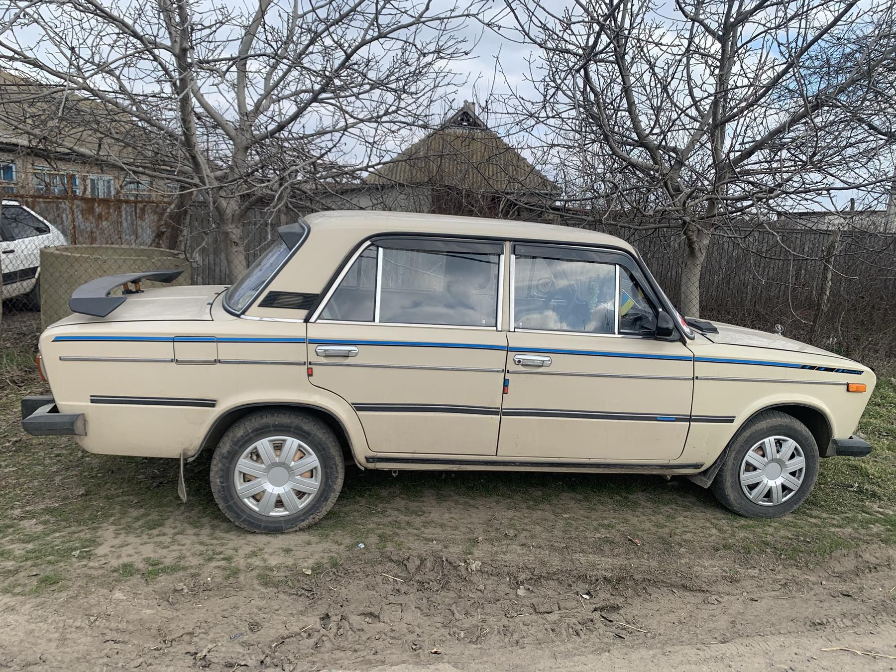 Продам ваз 2106 год 1991