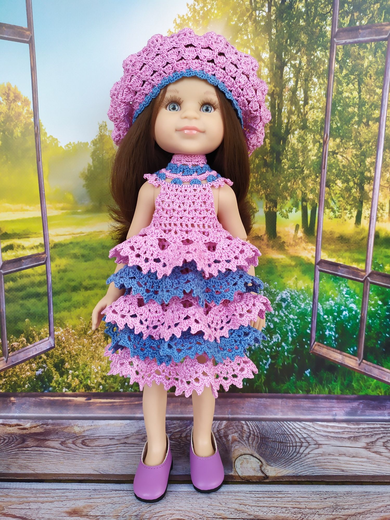 Комплект: сукня та берет - для лялечки Паола Рейна Paola Reina