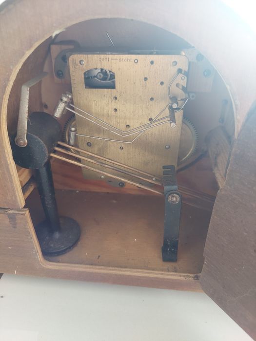 Stary zegar kominkowy