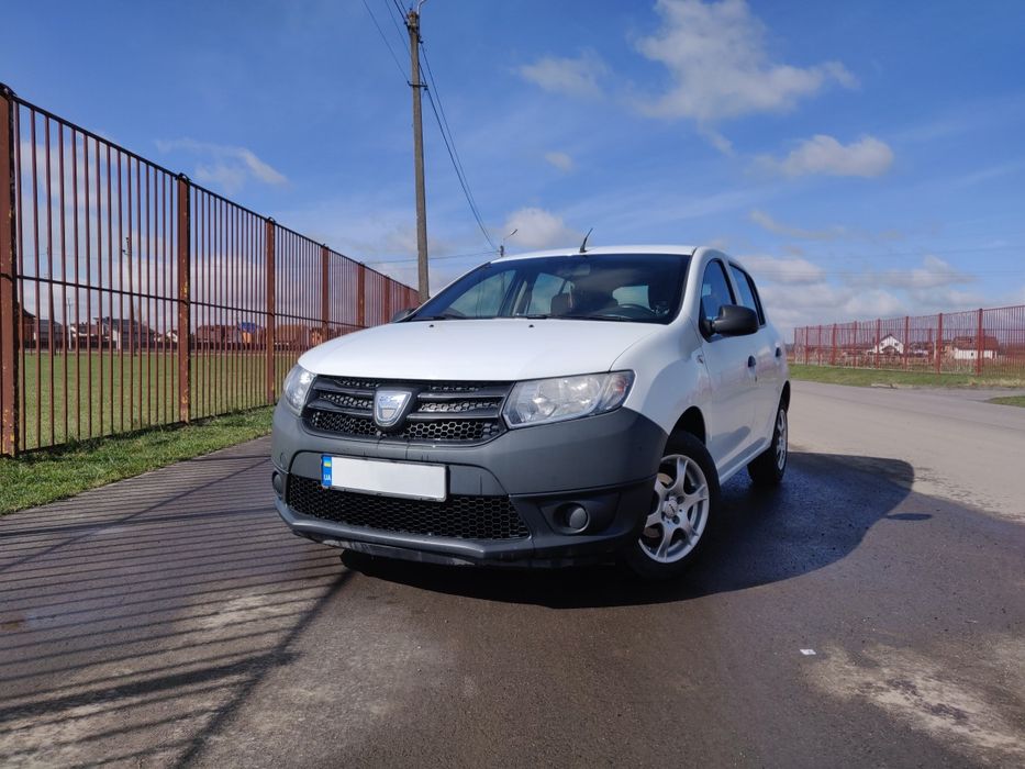 Dacia Sandero 2013 • 1.2 бензин