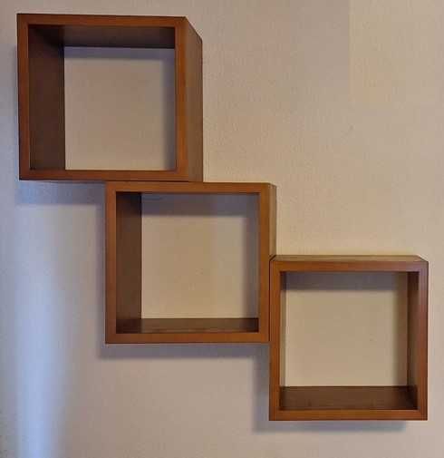Conjunto 3 cubos prateleiras flutuantes de parede à cor de cerejeira