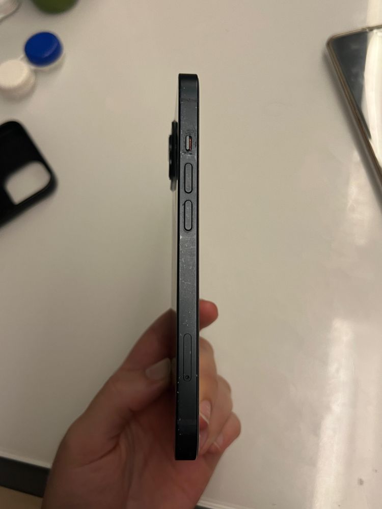Iphone 13 128GB + capas