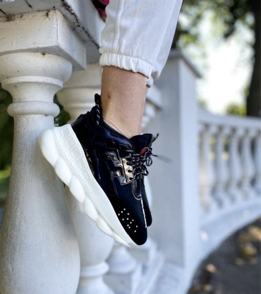 Кроссовки Versace