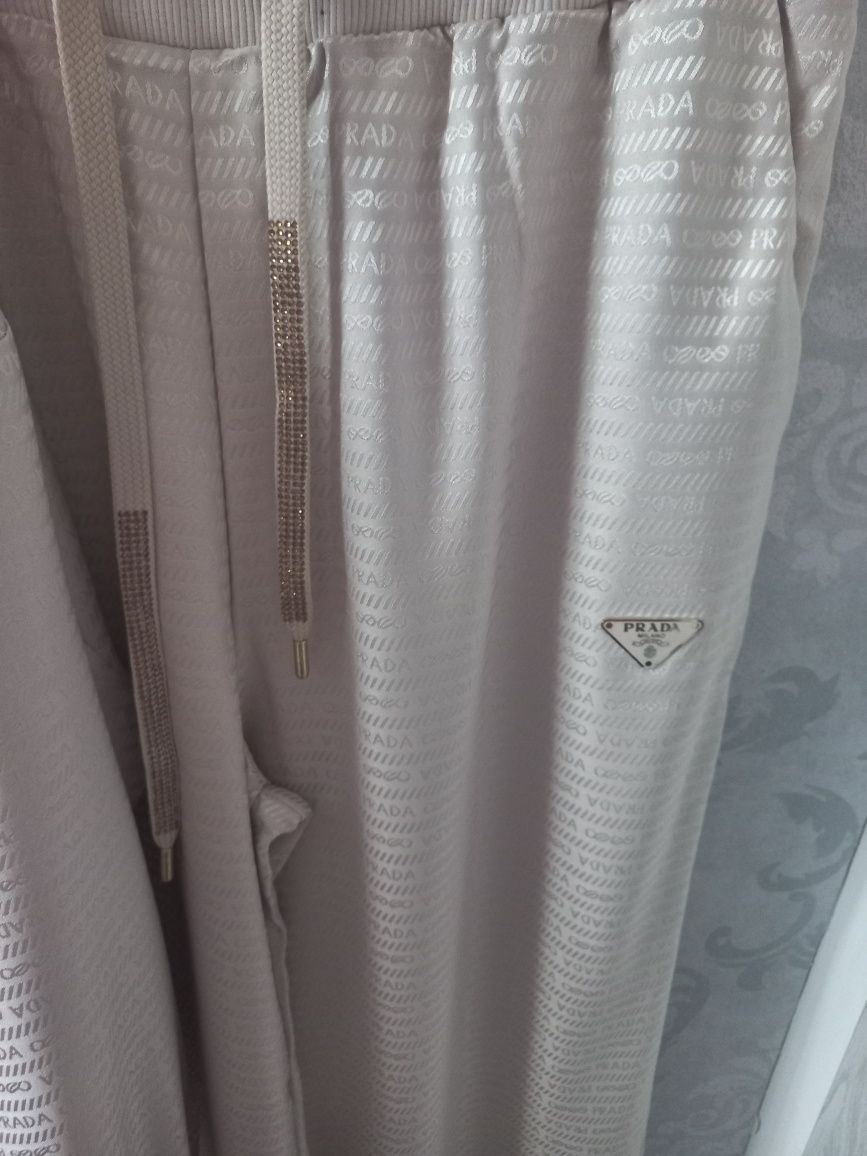 Dres prada oversize beżowy letni nowyHit tego sezonu