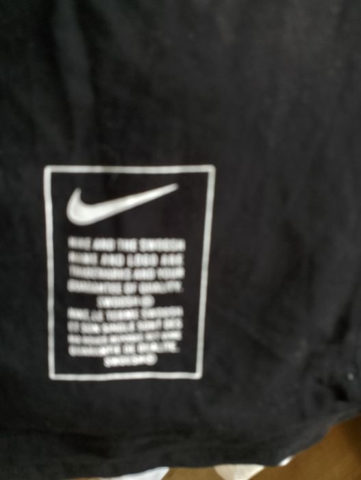 Koszulka damska Nike długość 73 szerokość 106