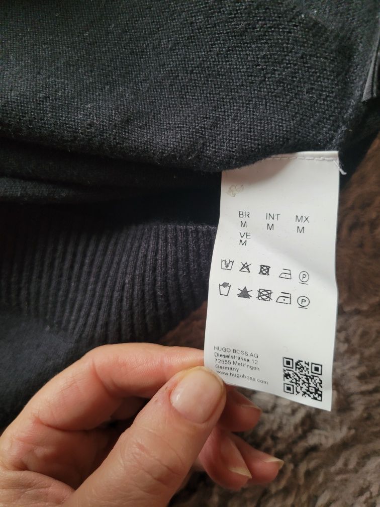 Hugo Boss sweter męski  M