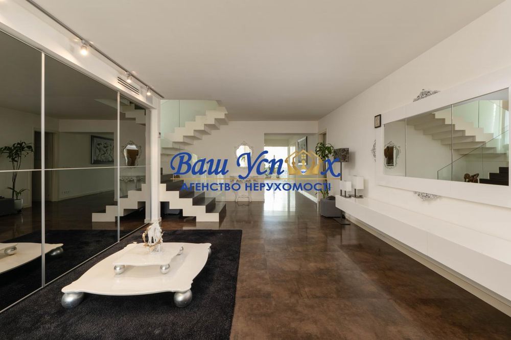 Продажа современного дома в Конча-Заспе. КГ Золотые Ворота