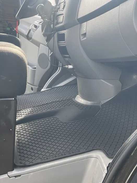 Коврик килимок в салон Спрінтер Sprinter W906 crafter крафтер