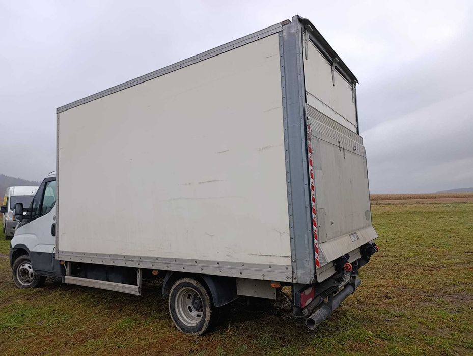 Kontener + Winda DHOLLANDIA Iveco Daily 2014-25r