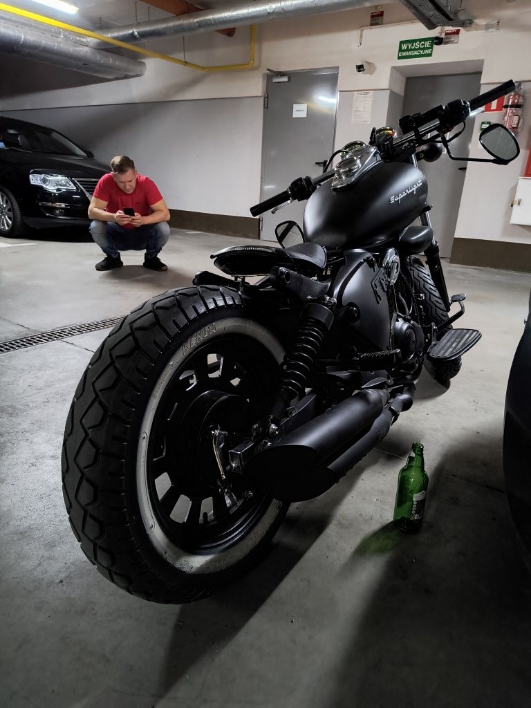 Motocykl 125 BOBBER